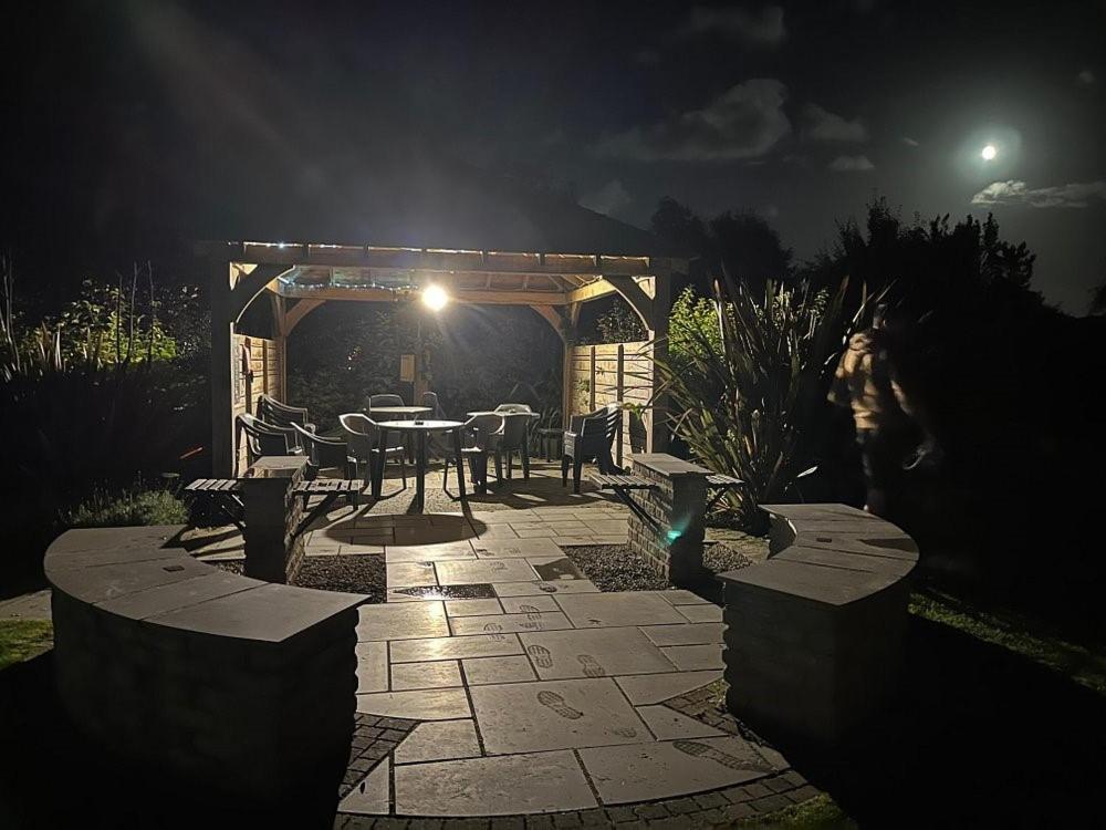 Belle Vista Glamping & Camping York Exterior photo
