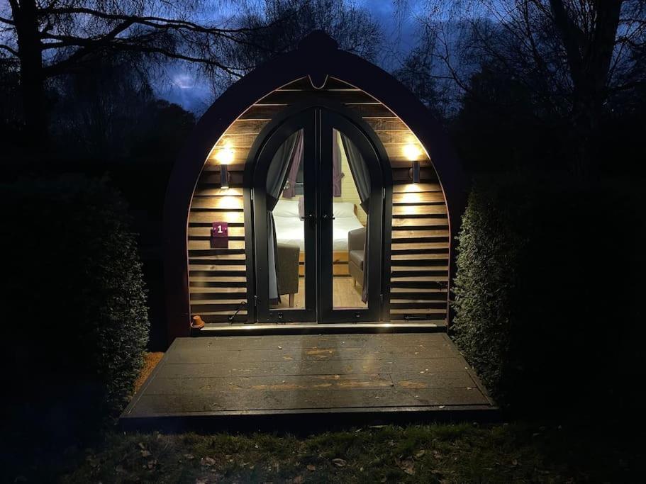 Belle Vista Glamping & Camping York Exterior photo